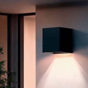 Kinkiet Ścienny LED Zewnętrzny 10W z Aluminium Regulacja CCT Zephyr