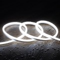 tasma-neon-led-sciemnialna-220v-sflex8-ip65-na-wymiar-ciecie-co-100cm.jpg