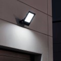 naswietlacz-led-150w-regulowany-triak-170-lmw-ip65-elegance-slim-pro-czarny.jpg