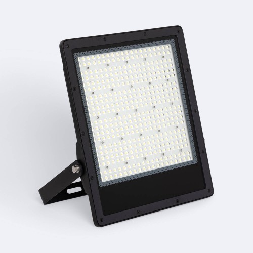 naswietlacz-led-200w-regulowany-triak-170-lmw-ip65-elegance-slim-pro-czarny.jpg