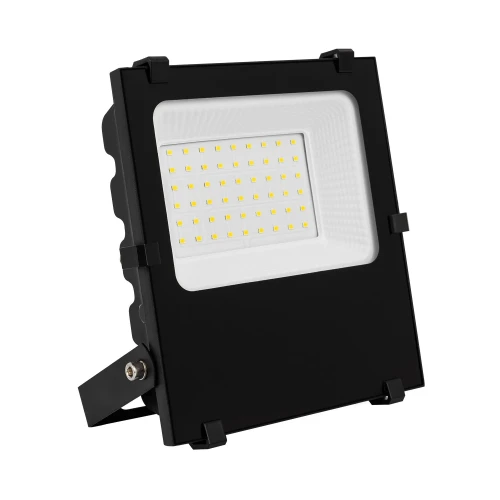 Naświetlacz LED 30W 135 lm/W IP65 HE PRO