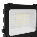 Naświetlacz LED 30W 145 lm/W HE PRO Ściemnialny