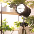 Lampa Podgłogowa z Drewna Boes