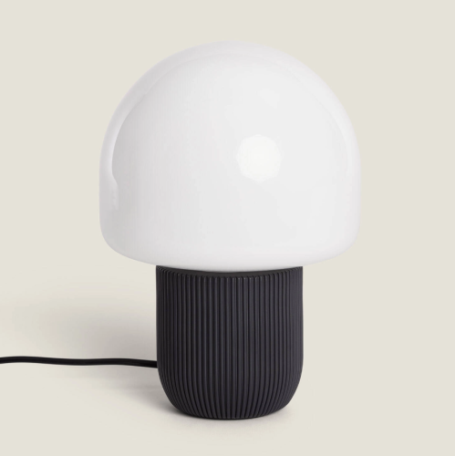 Lampa Stołowa z Żywicy Nacune czarna.PNG