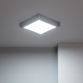 plafon-led-18w-kwadratowy-metalowy-225x225-mm-design-silver.jpg
