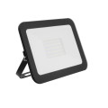 naswietlacz-led-30w-120lmw-ip65-slim-szklany-czarny.jpg