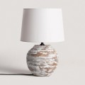 lampa-stolowa-z-drewna-chandan-iluzzia.jpg